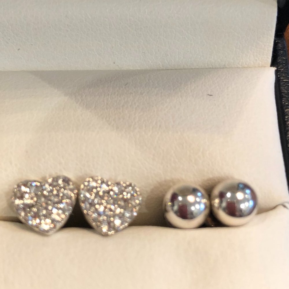 Hudson's Bay Heart Sparkle Stud and Silver Stud Set. - Picture 4 of 4